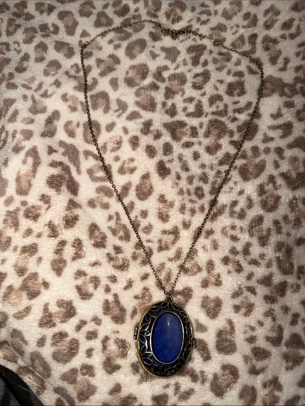 Vintage-Style Blue Locket Necklace - Gold Tone